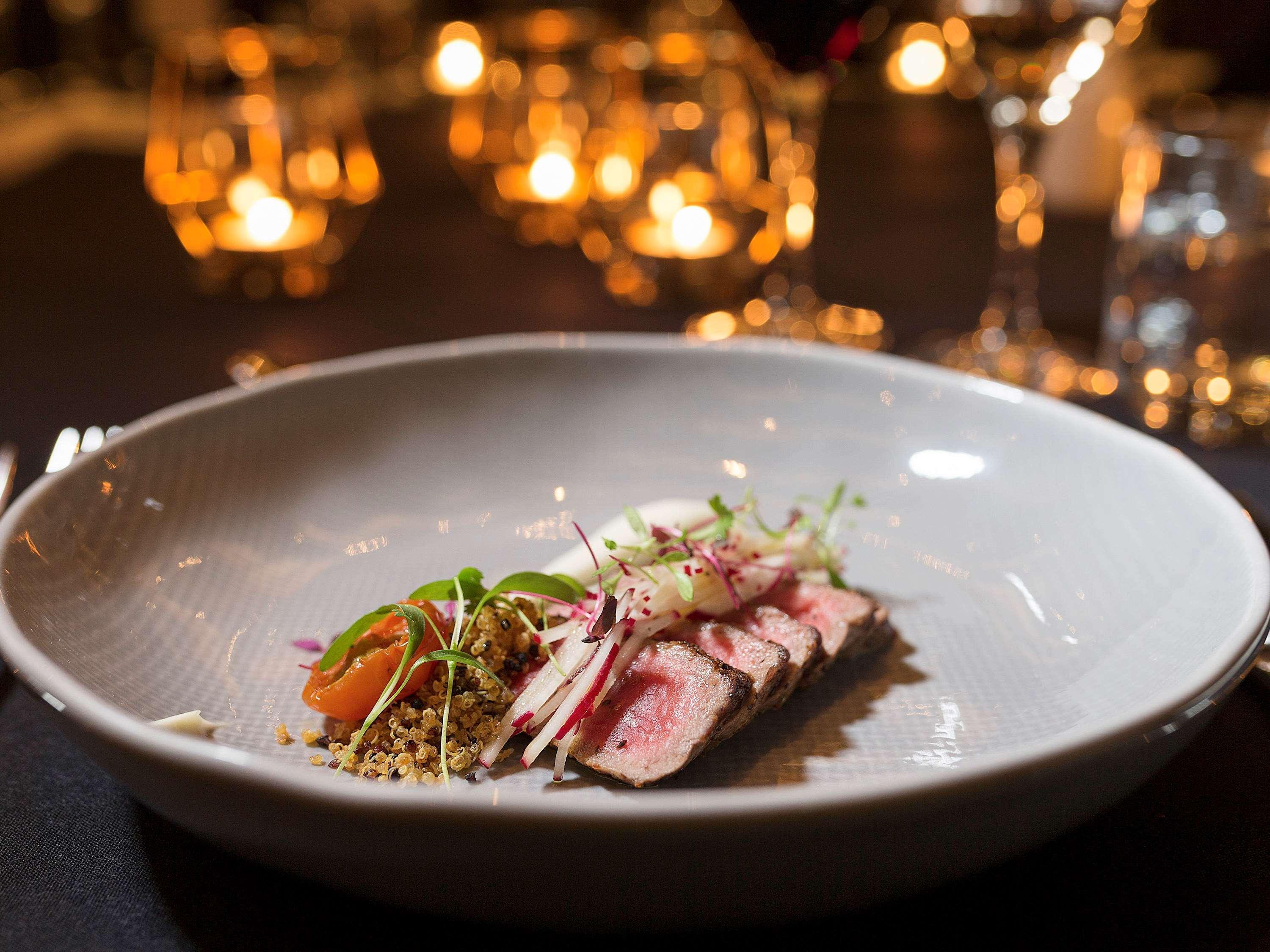 พูลแมน แอต ซิตนีย์ โอลิมปิก พาร์ค Hotel ซิดนีย์ ภายนอก รูปภาพ A dish at the restaurant