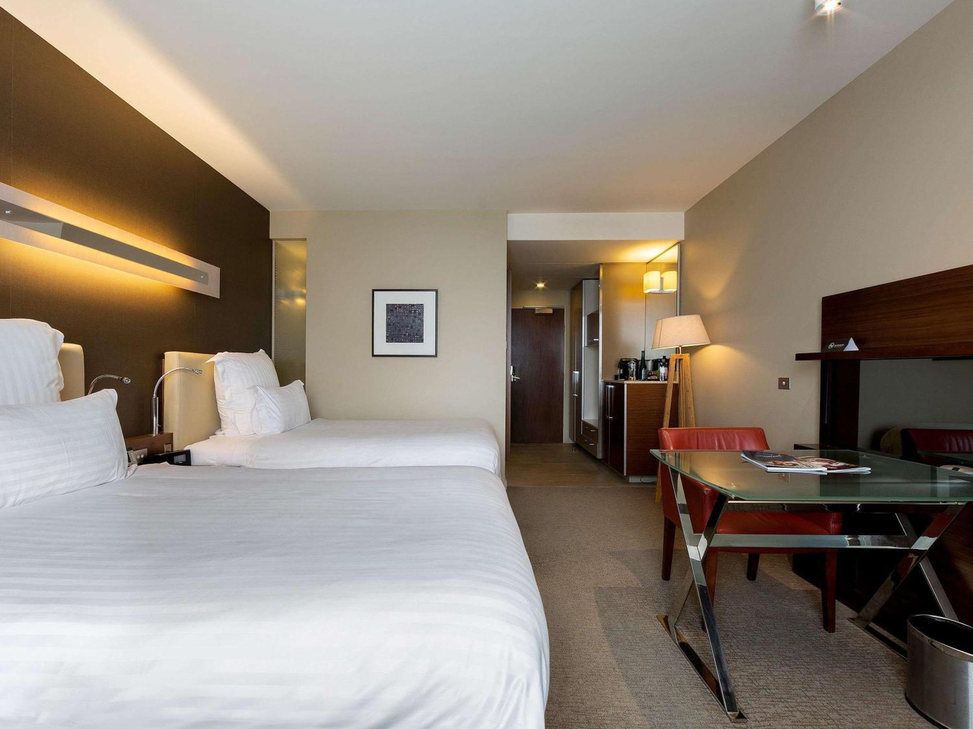 พูลแมน แอต ซิตนีย์ โอลิมปิก พาร์ค Hotel ซิดนีย์ ภายนอก รูปภาพ